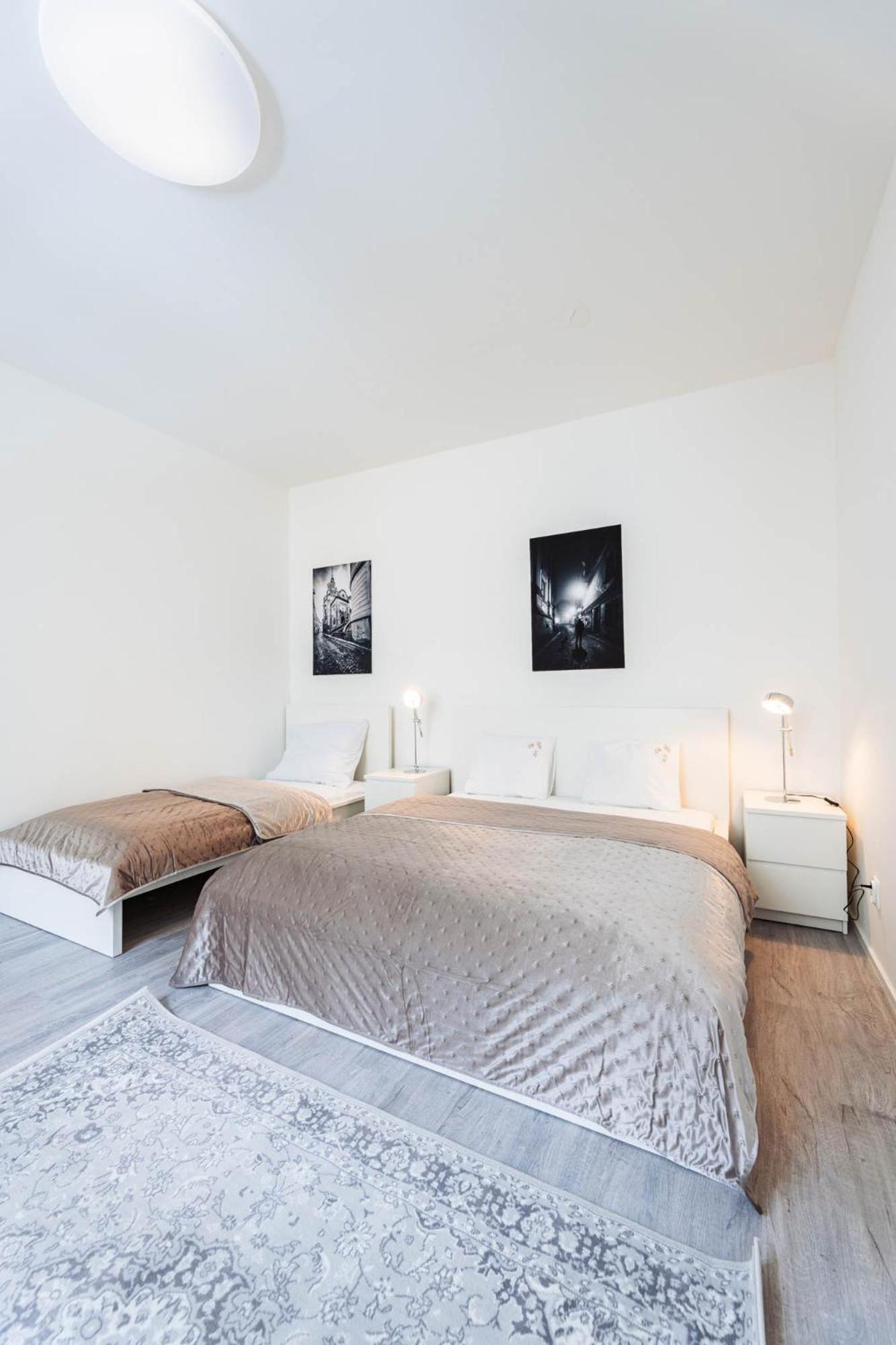 Silvie Apartments - Wurmova Olomouc Buitenkant foto