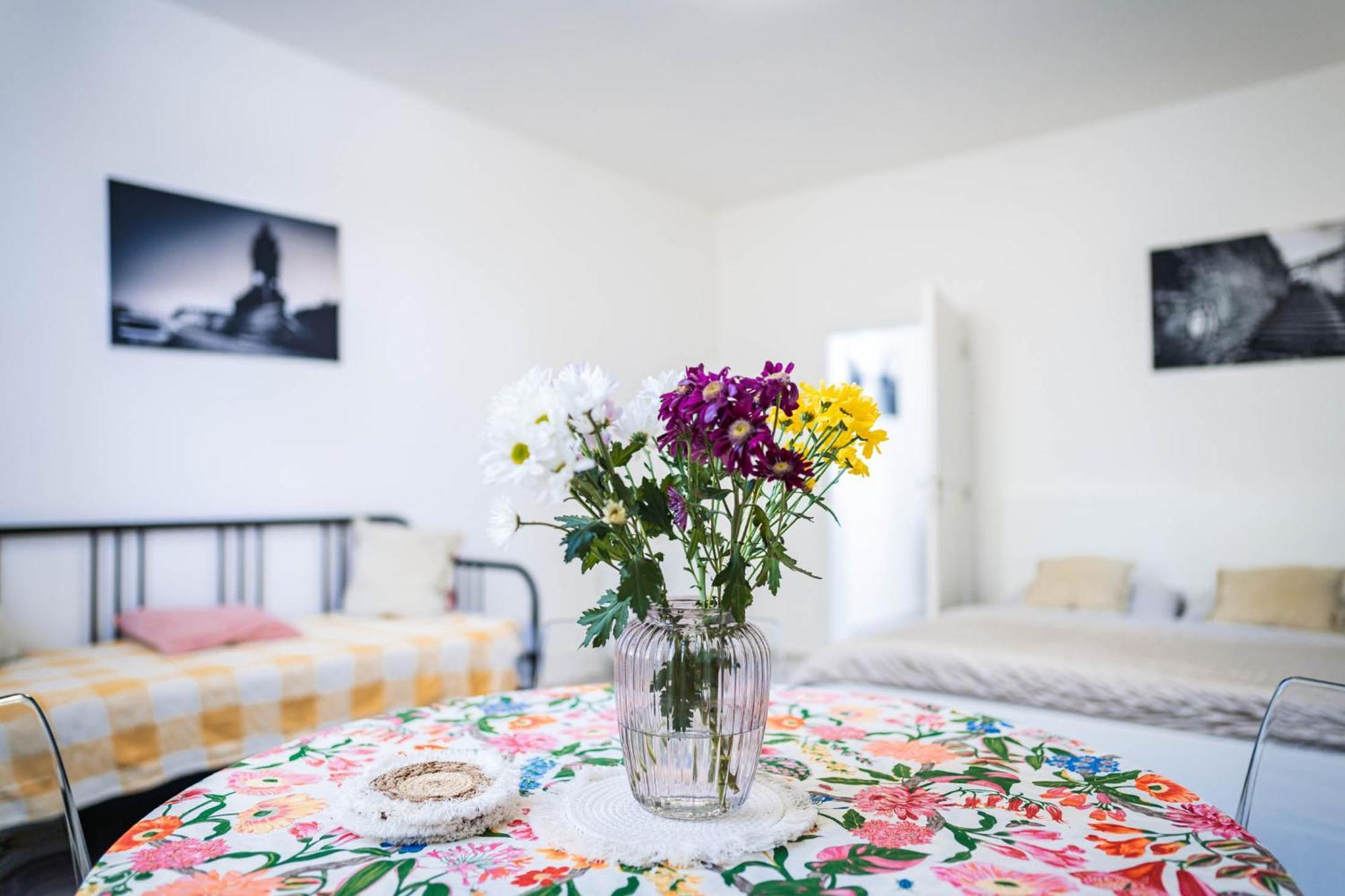 Silvie Apartments - Wurmova Olomouc Buitenkant foto
